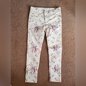 Girls GAP flower print cream color skinny jeans